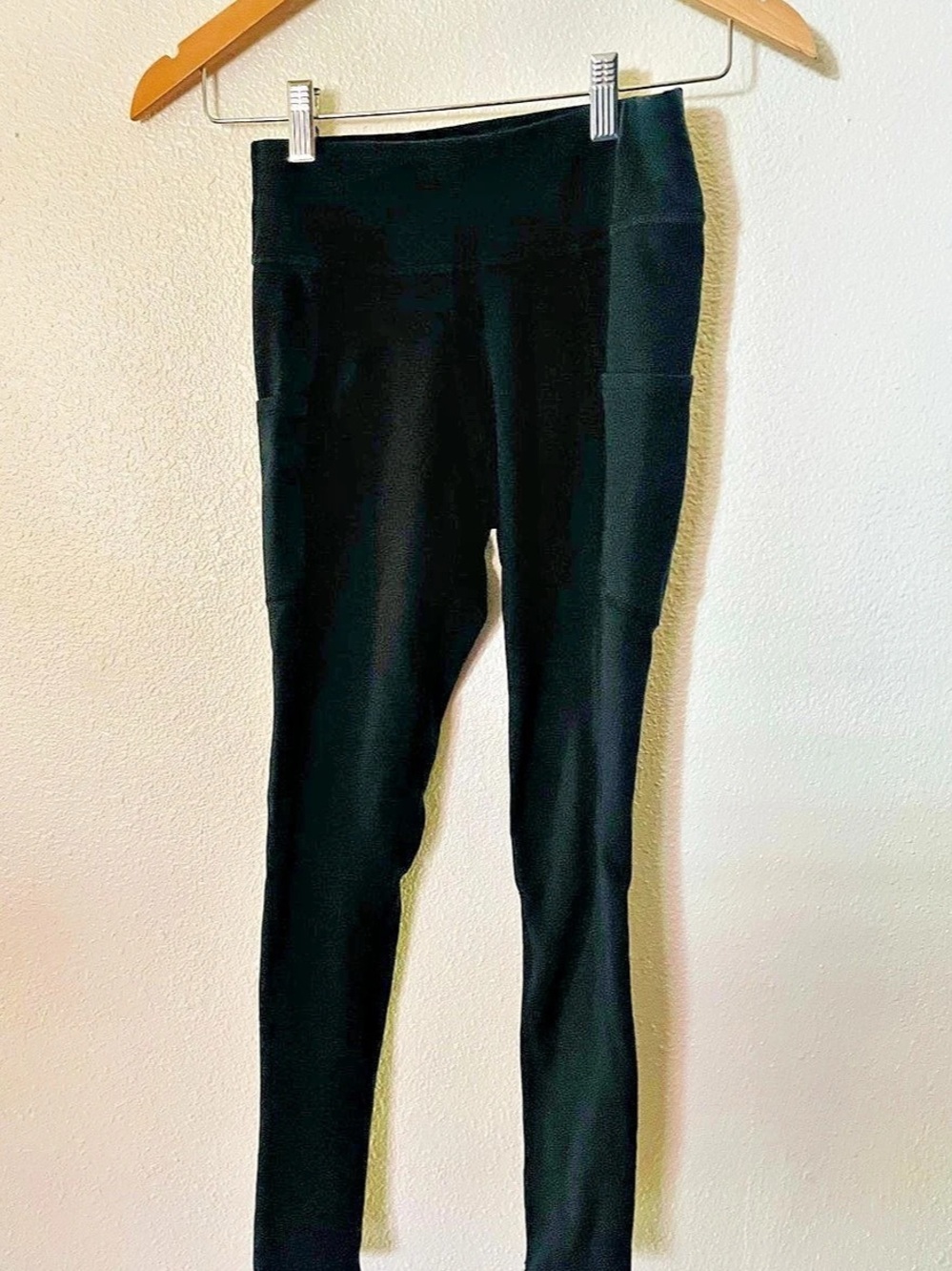 PACT Black Leggings Size XS Organic Cotton with Pockets